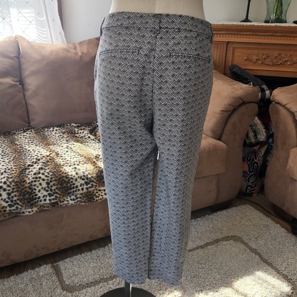 Old Navy Women's Harper Pants - Picture 3 of 8